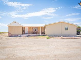 48 W Blevins Rd, Artesia, NM 88210