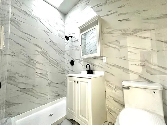 Sold by Remax Real Estate Professionals | media 8