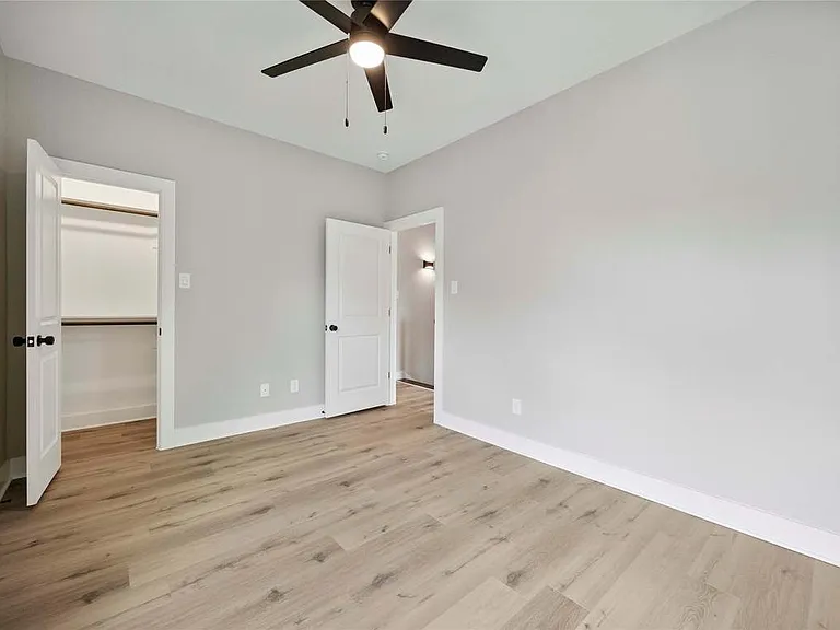 217 Pheasant St #A — Photo 6