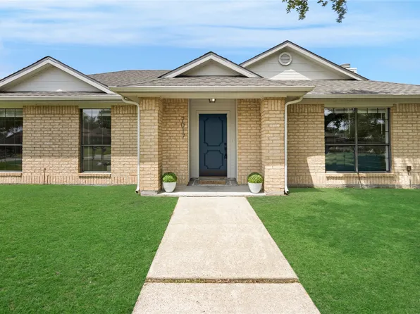 7017 Seascape Dr, Rowlett, TX 75088