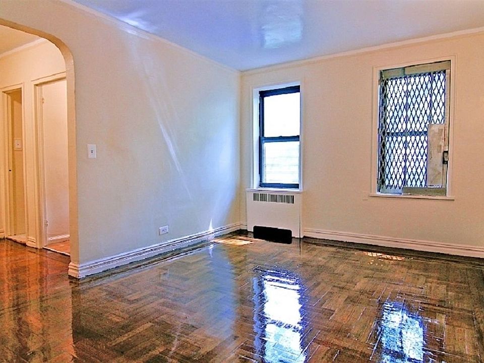 2nd image of 390 E 153rd St APT 5G