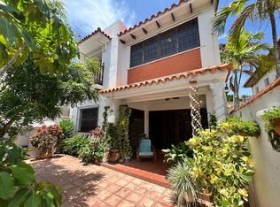 20 Calle Yardley Pl, San Juan, PR 00911