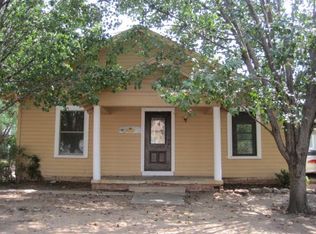 608 E St NW, Ardmore, OK 73401