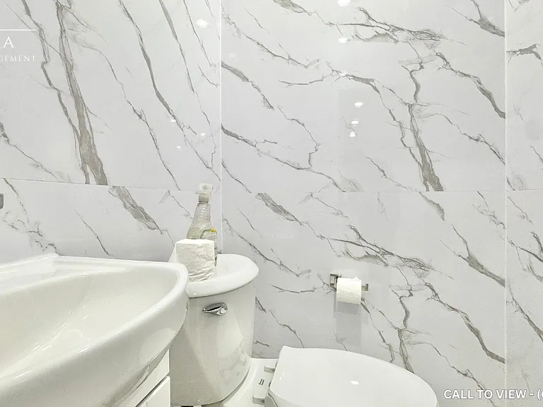 72 Burlington St E — Photo 10