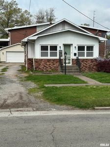 111 S Line St, Du Quoin, IL, 62832