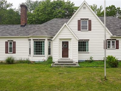 4088 Manchester Rd, Coventry Township, OH, 44319
