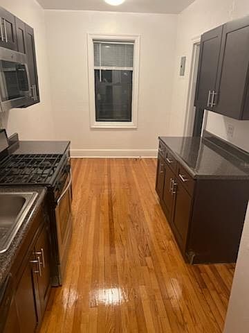 1st image of 7 East Ave #1B