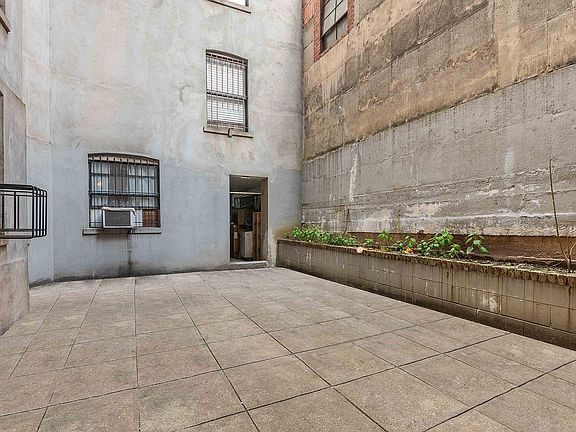 310 W 95th St APT 1E, New York, NY 10025 | Zillow