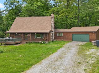 591 Sugar Loaf Rd, Greenville, IL 62246