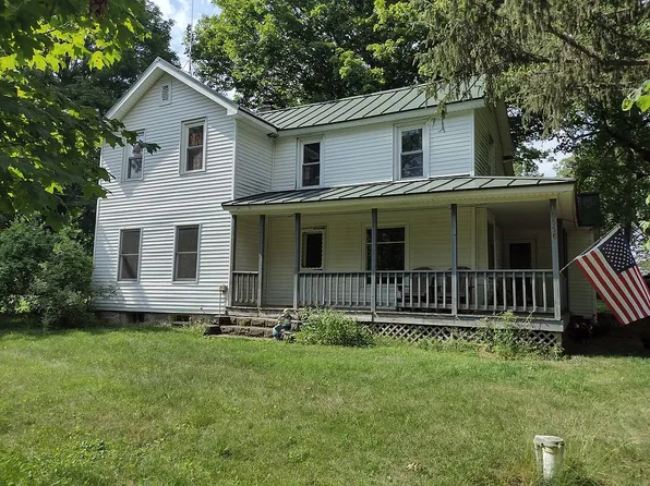 10556 Hayman Rd, Three Rivers, MI 49093