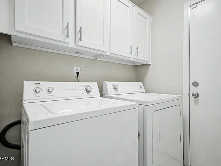 7733 W Pershing Ave — Photo 14