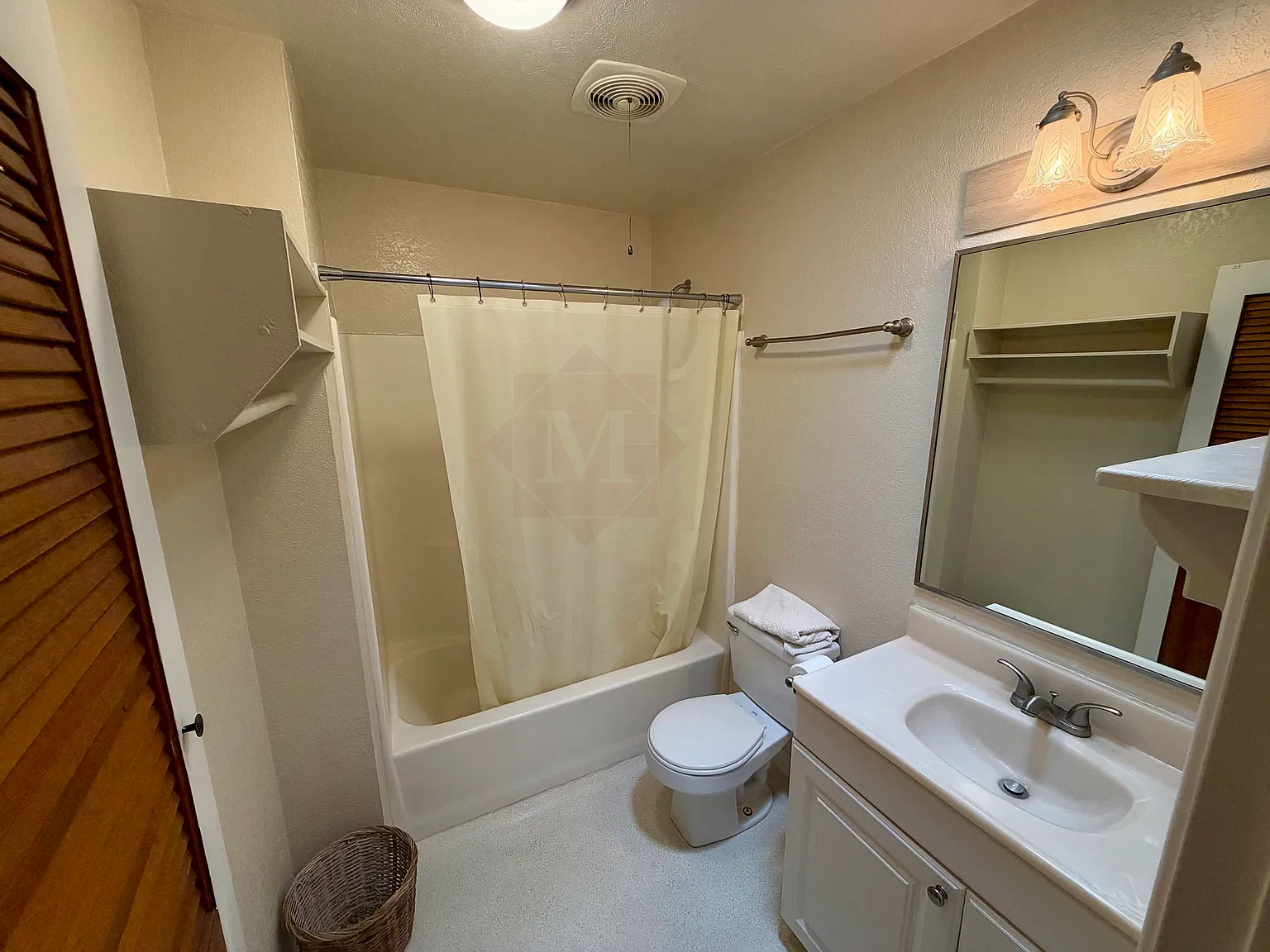 2 bed, $3,395 — Photo 4