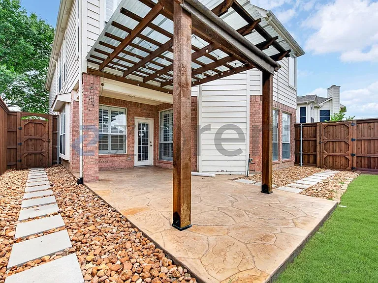 10604 Ambergate Ln — Photo 19