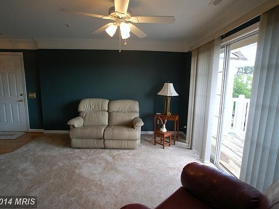5th image of 46924 Courtyard Sq Unit 300