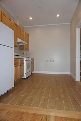 Rented by Citi Nest Group LLC | media 18