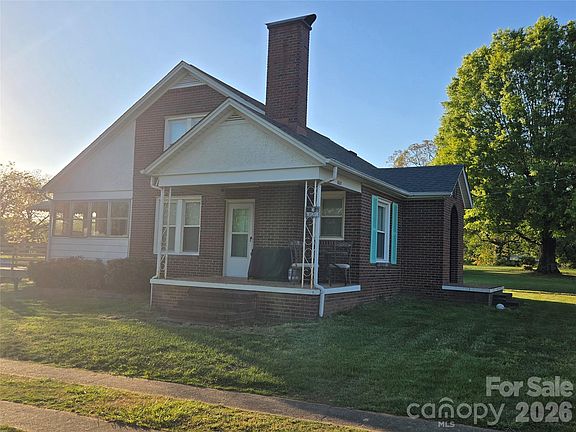 4th image of 4207 Section House Rd