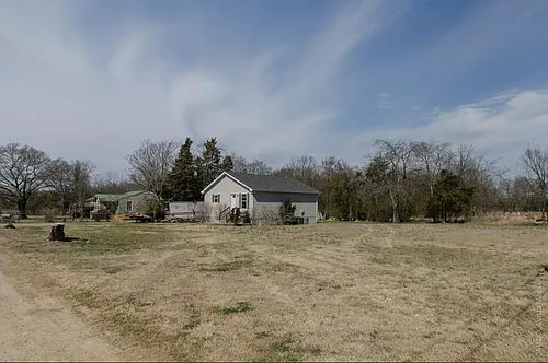 112 Bellvue Dr Photo 1