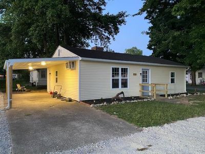 107 W 9th St, Monroe City, IN, 47557