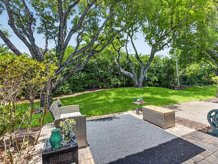 2626 Webb Ave — Photo 22