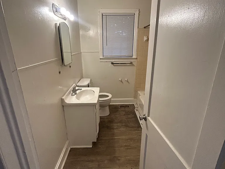 3415 Glynn Ave — Photo 5