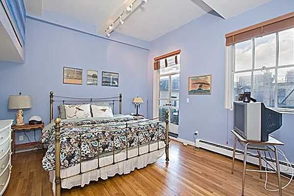 Sold by Olshan Realty | media 6