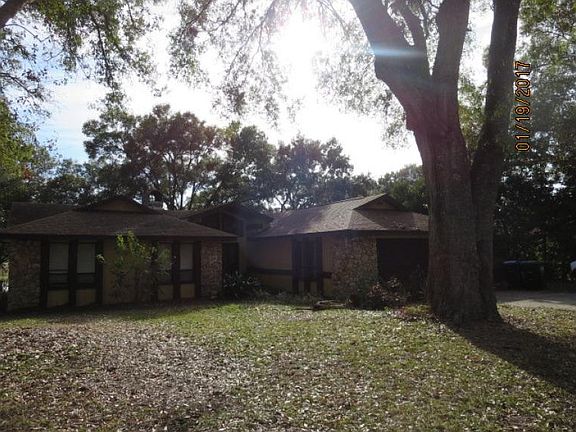 3rd image of 8418 Lowman Ave