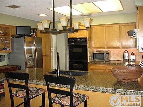 3rd image of 3022 Cross Timbers Ln