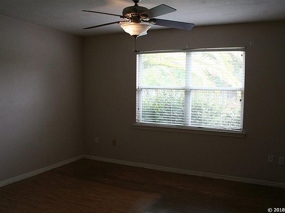 4th image of 3728 NW 25th Ter