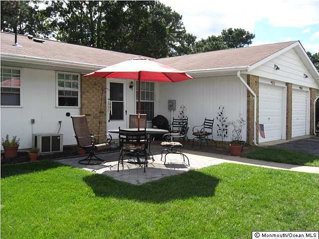 1st image of 102 Buckingham Drive #B