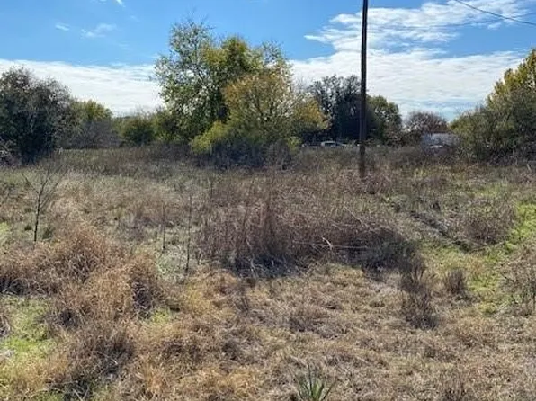 Blackfoot Trl, Weatherford, TX 76087