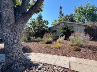 836 Lilac Way, Los Gatos, CA 95032