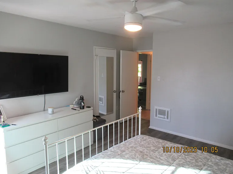 1030 W Macarthur Blvd #154 — Photo 16