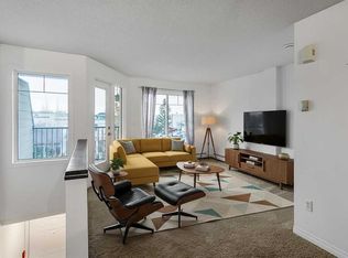 21 NE McKenzie Towne Gate SE #16, Calgary, AB T2Z 0C5