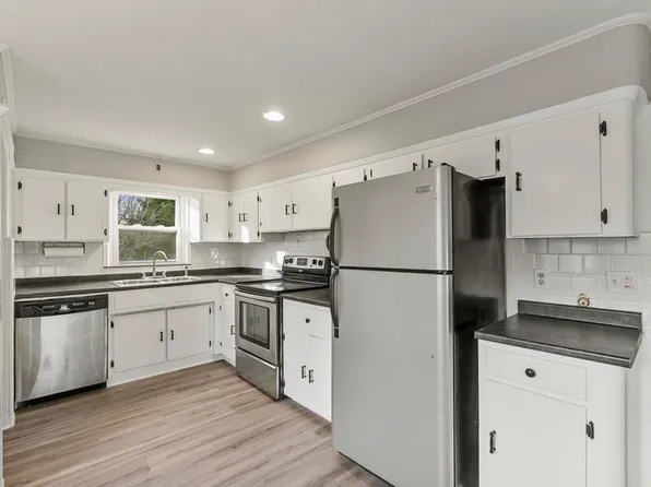 317 Handy St, Attleboro, MA 02703