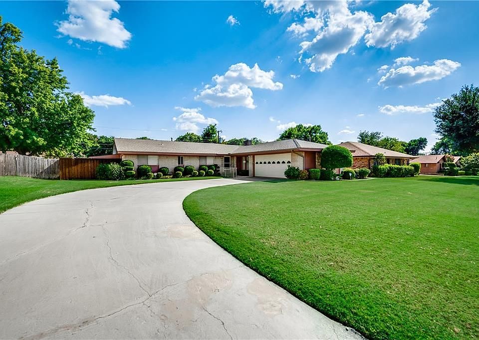 1st image of 6117 Wales Ct
