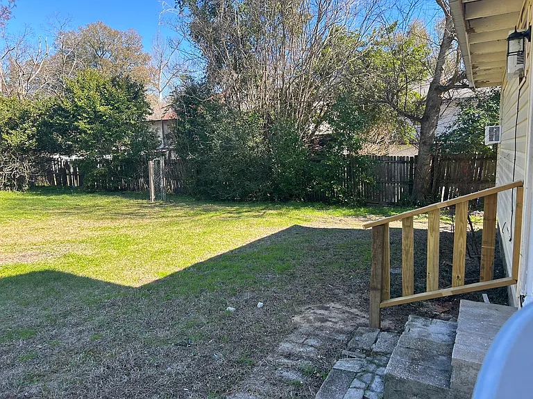 451 E Eufaula St #B — Photo 15