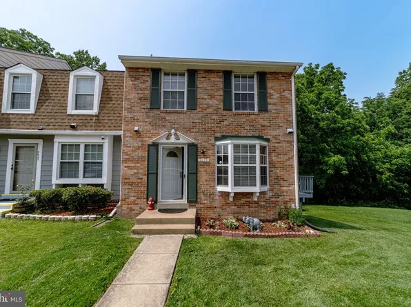 4620 Woodway Pl, Woodbridge, VA 22193