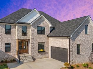 2425 Lorenzo Way, Lexington, KY 40509