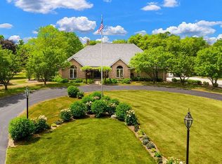 W3600 Cedar Valley Ct, Fredonia, WI 53021