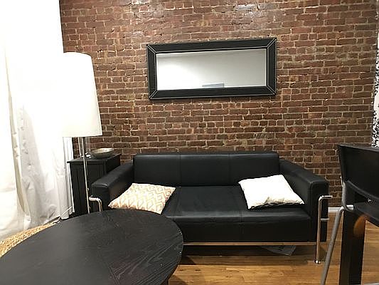2nd image of 246 W 108th St APT 4E
