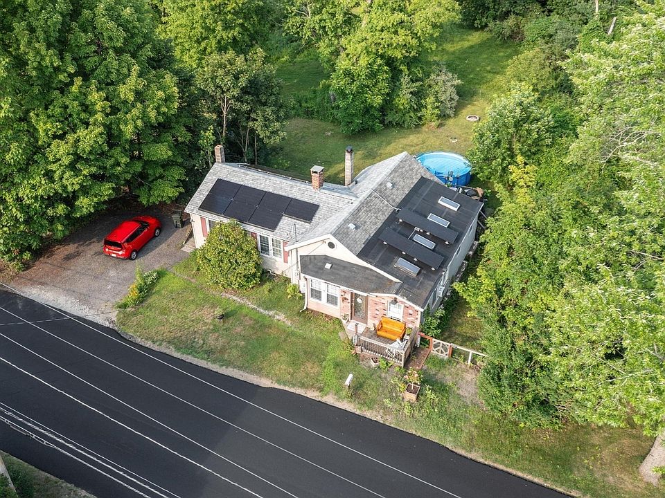 1st image of 30 Baldwinville Rd