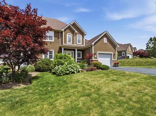 40 Greenside Ln, Hammonds Plains, NS B4B2A1