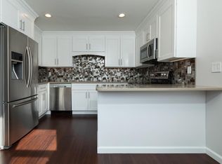 20 White Gate Dr APT L, Wappingers Falls, NY 12590