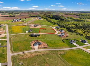 Lookout Ln #87, Hortonville, WI 54944