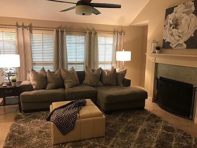 1st image of 4422 W Thunderwood Cir