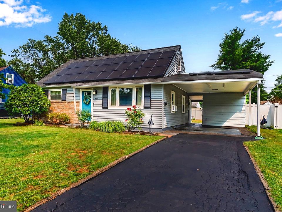 1st image of 329 Charles Rd