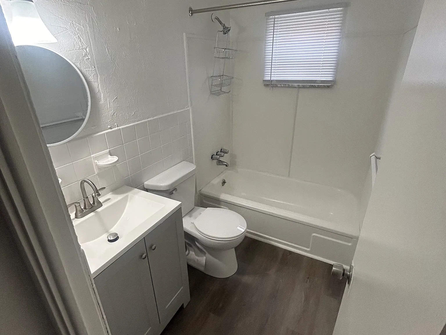 2 bed, $1,300 — Photo 3