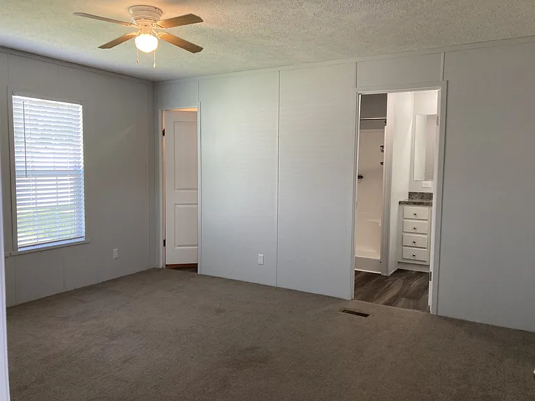 897 S Oak Brook Pl — Photo 5