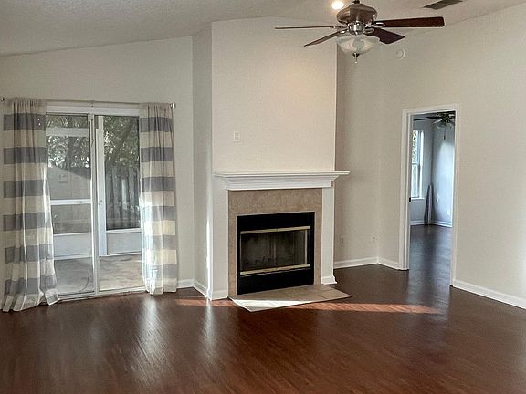 5th image of 1812 Pineta Cove Dr