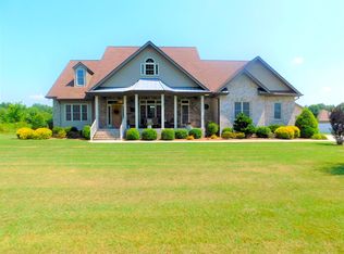 64 Shadow Mist Ln, Manchester, TN 37355